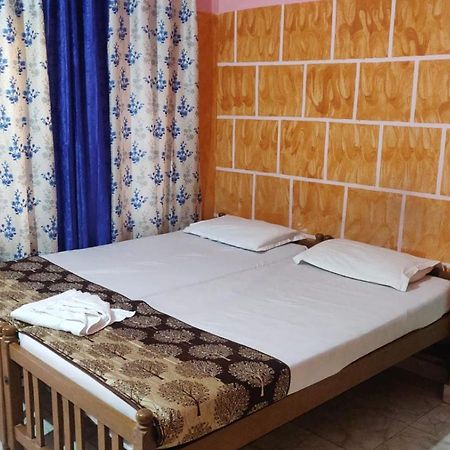The Happy Land Homestay 瓦尔卡拉 外观 照片